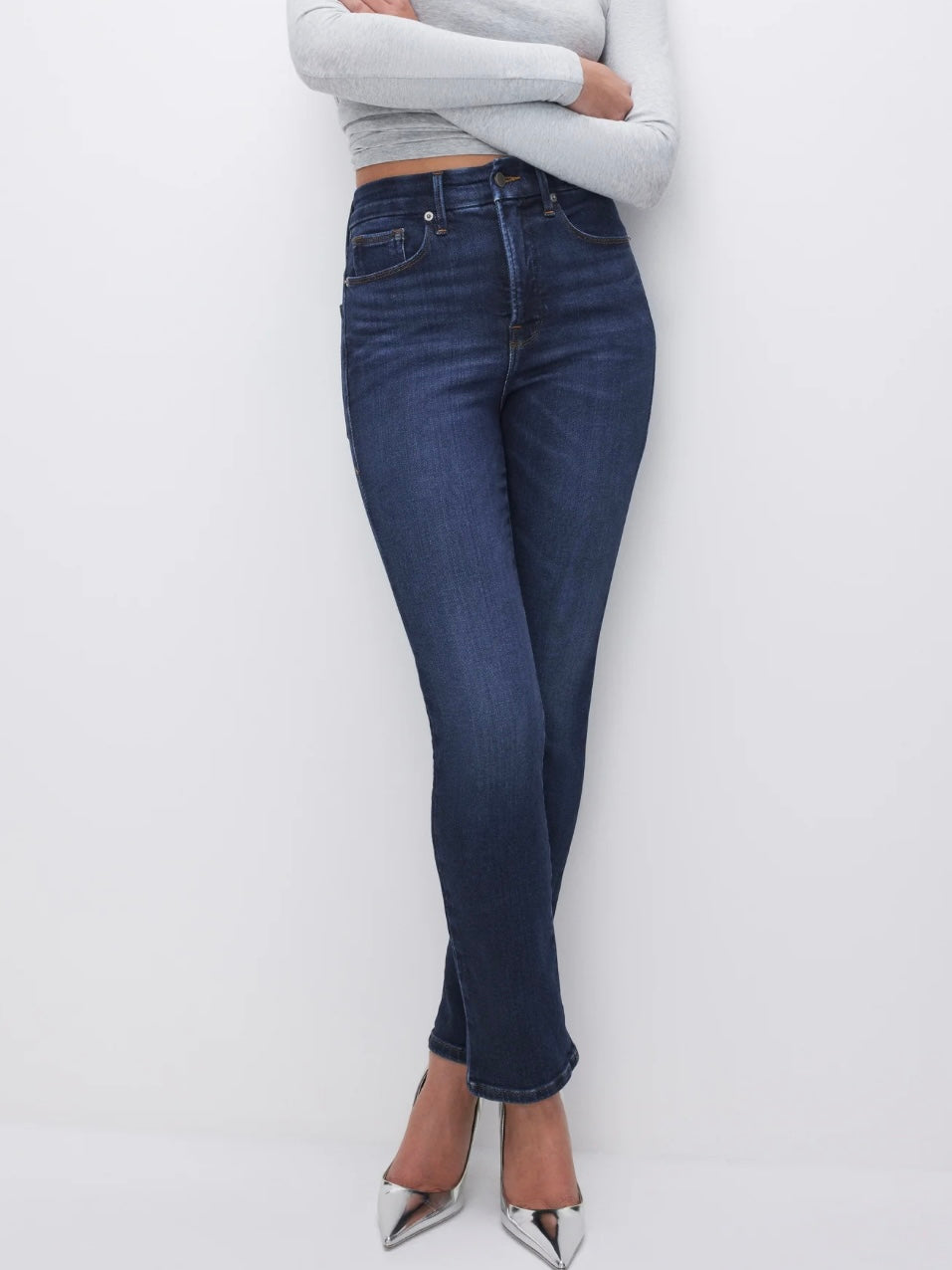 Soft-Tech Good Classic Slim Straight Jeans