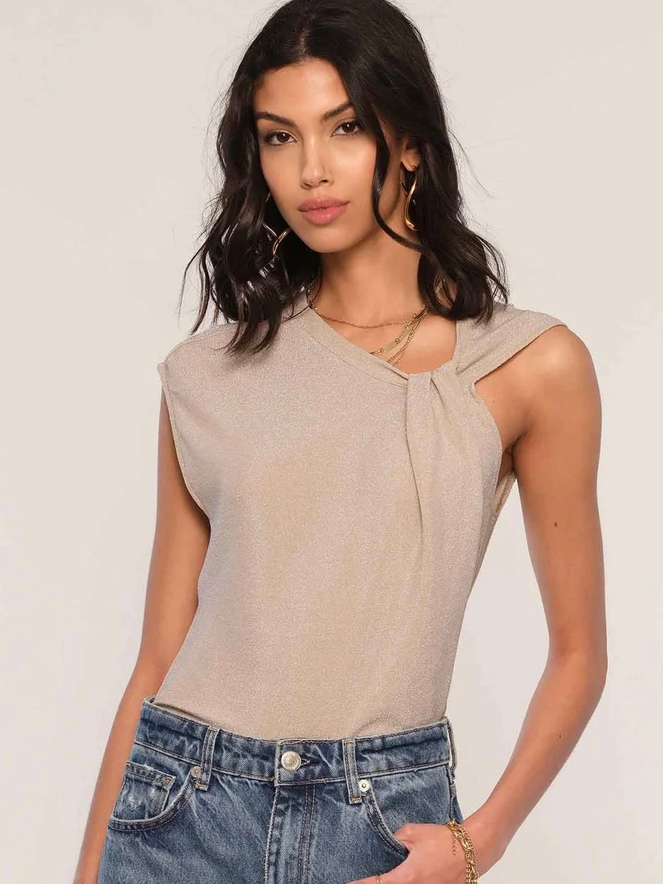 Ezra Top