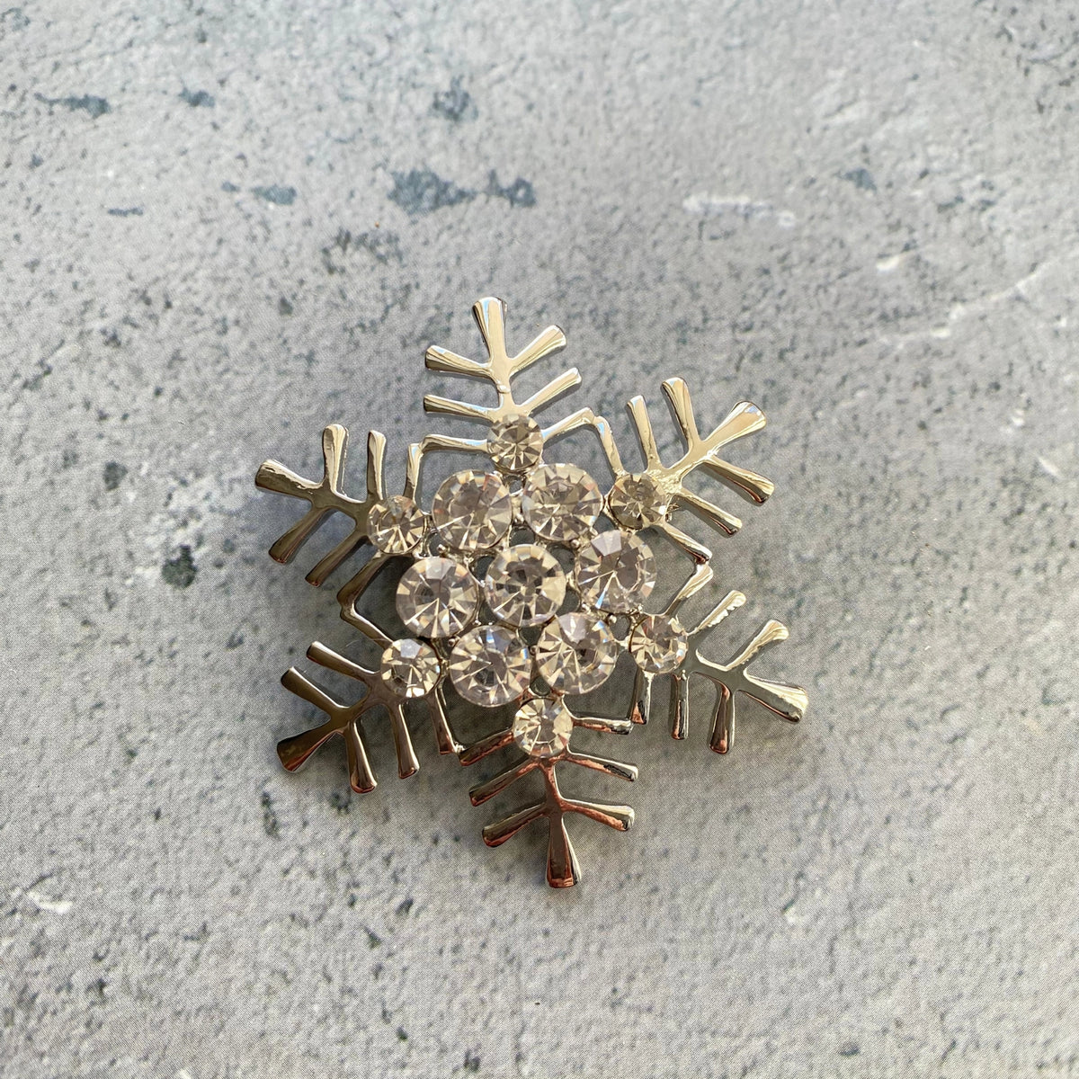 Sparkling Snowflake Brooch
