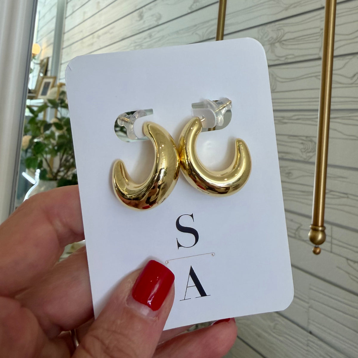 Elongated Light Hoops
