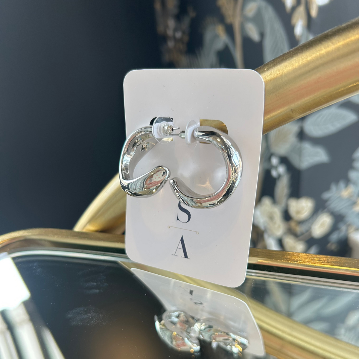 Hollow Wavy Hoop Earrings