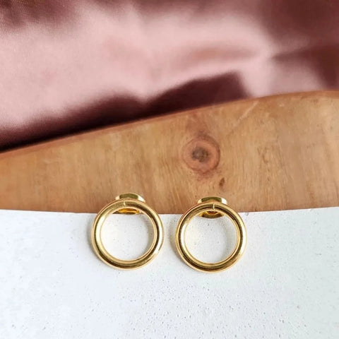 Luxe Gold Oriana Studs