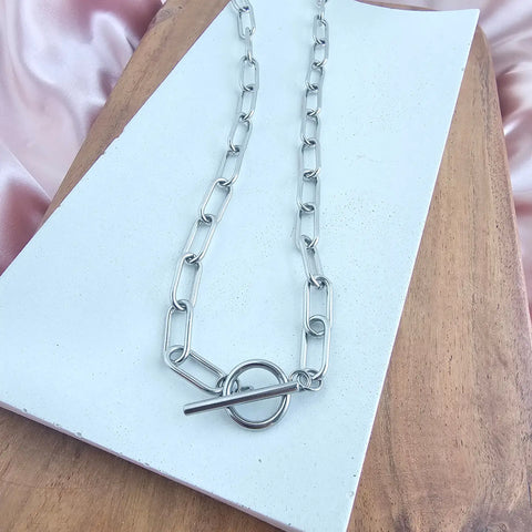 Silver Chunky Paperclip Chain-18"